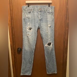 Hollister 33x32 Distressed Skinny Jeans